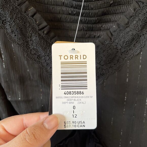 Torrid Babydoll Crinkle Chiffon Blouson Sleeve Top Black Witchy 0/Large NWT's - Picture 9 of 12